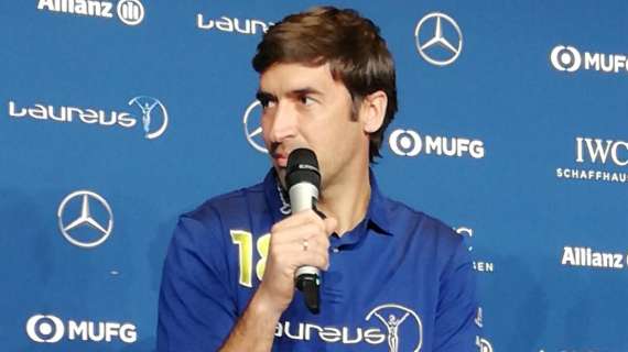 EINTRACHT FRANKURT in talks with RAUL over next boss position