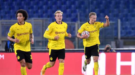 BUNDES - Haaland returns from injury, sends Dortmund top of the league