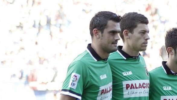 LIGUE 1/OFFICIAL - Marseille sign ALVARO Gonzalez on new long-term