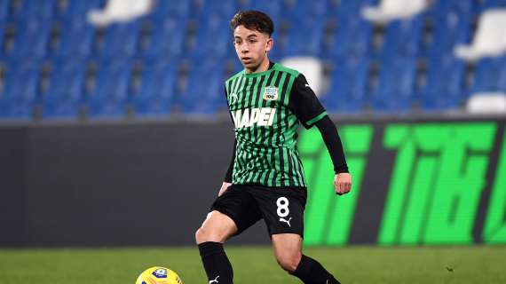 SASSUOLO playmaker Maxime LOPEZ: "I'm staying put four years longer"