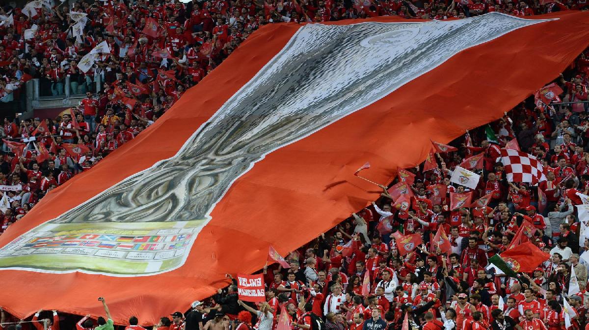 top stories benfica game abandoned as covid hit opponent reduced to 6 men top stories benfica game abandoned as covid hit opponent reduced to 6 men