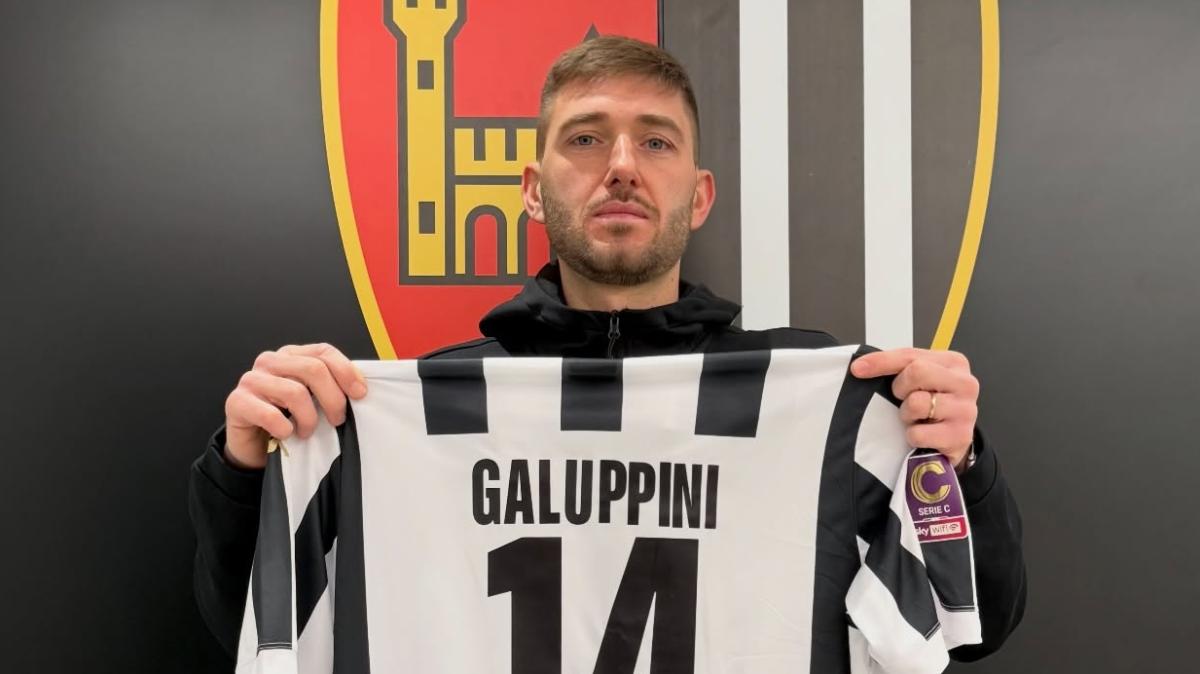Galuppini: "Con l'Ascoli bisogna guardare in alto. La maglia numero 14? E' per Cruijff"