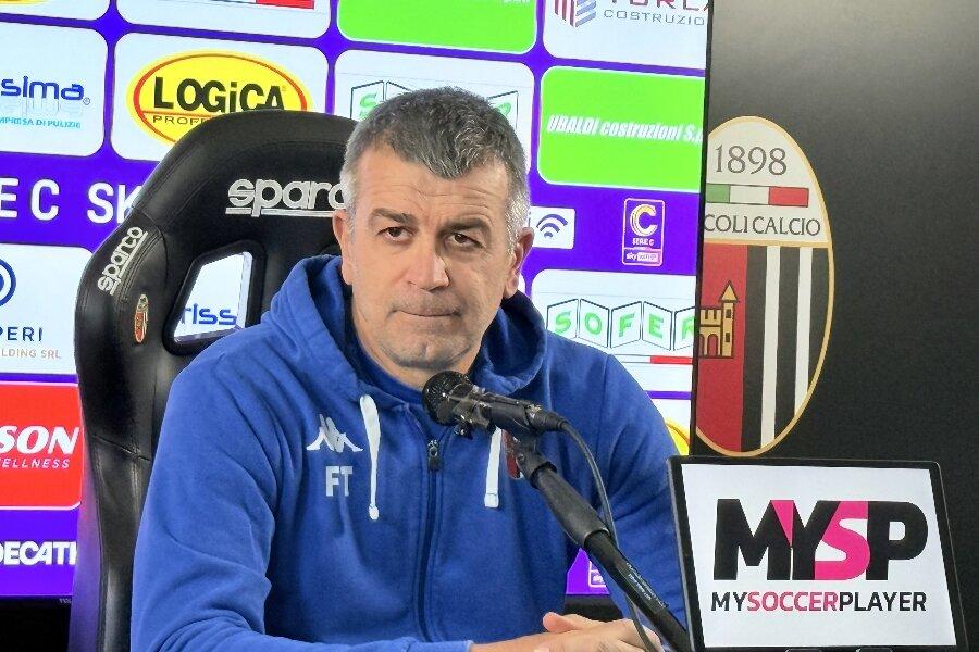 Ascoli, Tomei:  "Non sottovalutiamo il Pontedera, sarà una gara difficile"