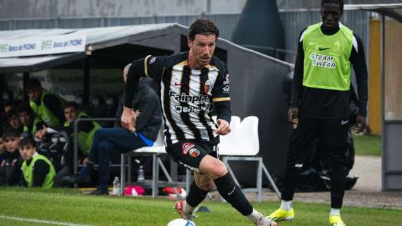 Ascoli Calcio, Corazza confermato in bianconero