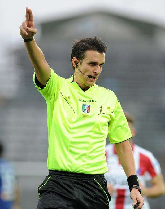 Cambia l’arbitro di Bari-Ascoli: sarà Ros e non Chiffi