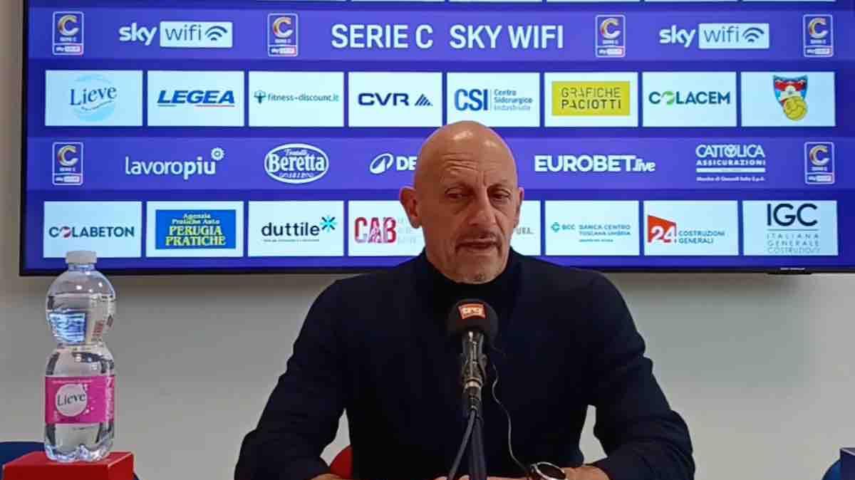 Gubbio-Ascoli 1-3, Di Carlo: "Come uno cade in area è rigore"