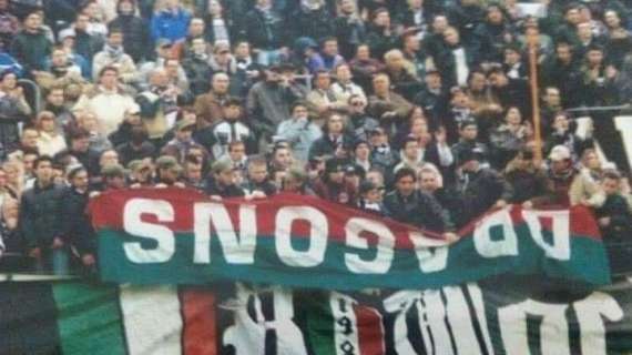 Ternana-Ascoli: quando i tifosi bianconeri rubarono uno striscione ai rossoverdi