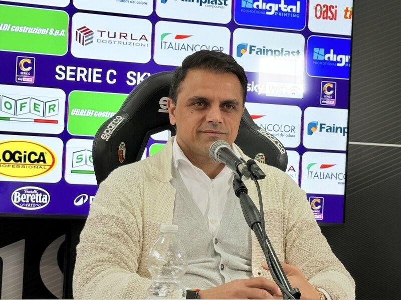 Patti verso le prossime sfide dell'Ascoli: "Attenzione al Gubbio, poi penseremo all'Arezzo"