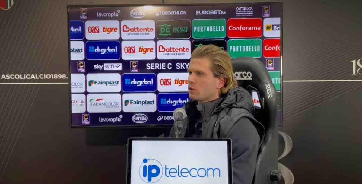 Ascoli-Livorno 3-1, Gori: "Crediamo nel secondo posto"