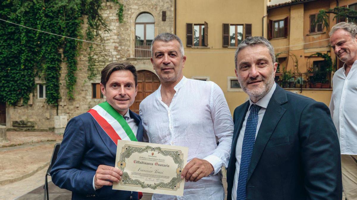 Ascoli, cittadinanza onoraria per Francesco Tomei