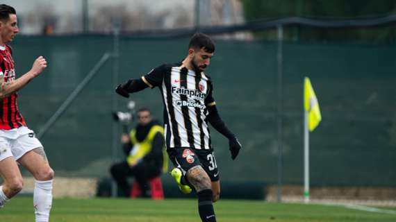 Tremolada saluta Ascoli: addio dopo una stagione deludente, il fantasista torna al Modena