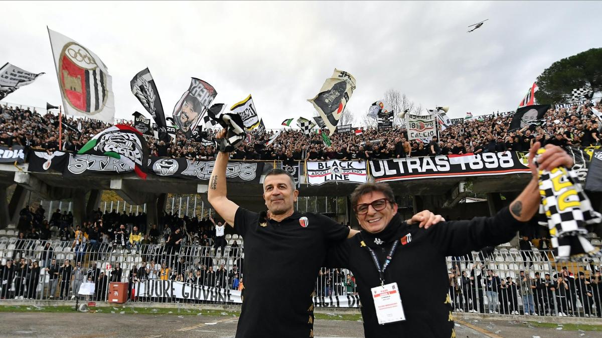 Passeri emozionato dopo il derby: “Bravo Tomei, vederlo sotto la curva è il simbolo di un Ascoli unito”