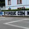 "Claris ovunque con noi": lo striscione emoziona Bergamo