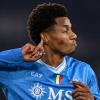 All'Olimpico comanda Conte: Napoli avanti all'intervallo, la Roma di Gasp sbatte su Neres (0-1)