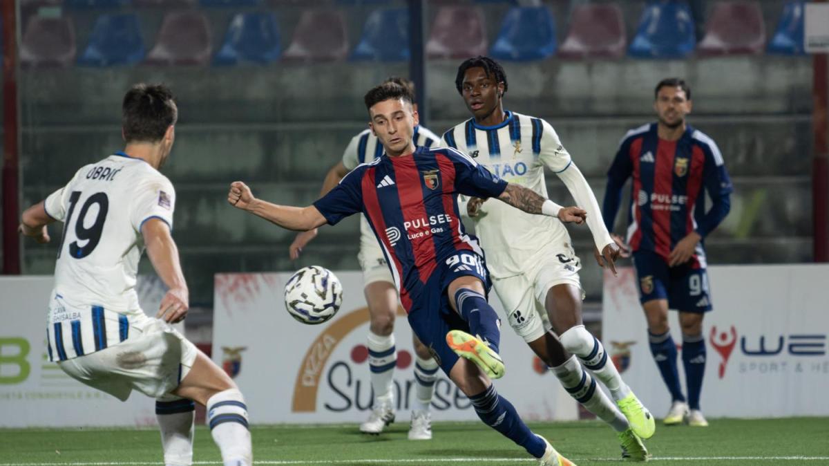 Photogallery Frana Gomme Madone, gli scatti più belli della sfida Casertana-Atalanta