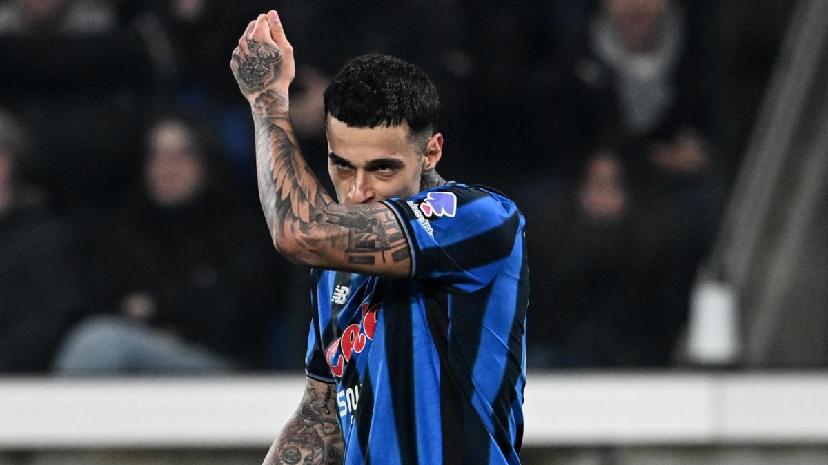 Scamacca glaciale, Atalanta avanti 1-0 all'intervallo. Juve sfortunata: traversa di Conceicao