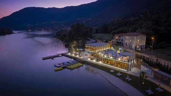 K Beach Club Endine Restaurant ospita sabato 12 luglio il party Luxury: cena cantata sul lago, discoteca fino a tarda sera