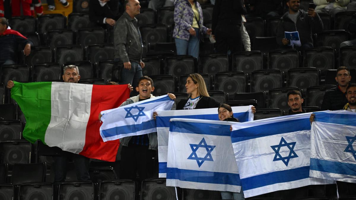 Udine, notte di tensione: venti fermati e tre feriti dopo gli scontri pro-Palestina. Colpiti due giornalisti e un carabiniere