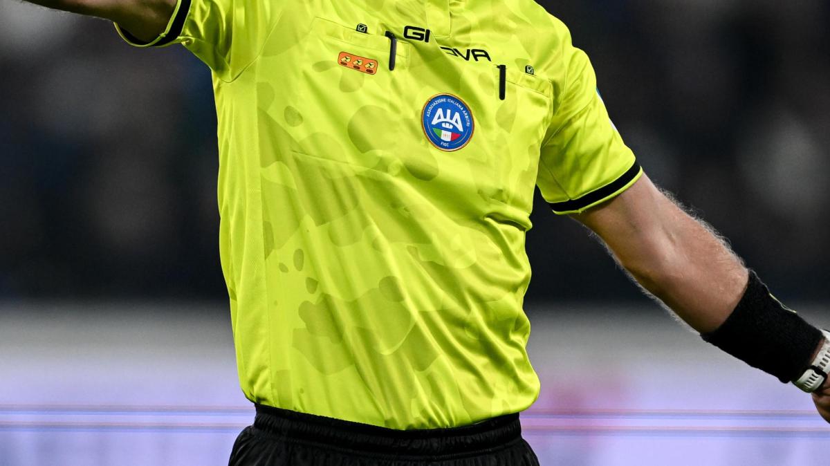 Cavese-Atalanta U23 arbitra un fischietto di Messina