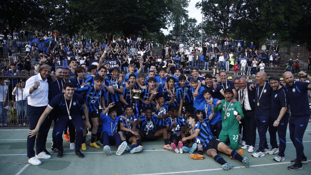 Una notte nerazzurra: la Primavera Atalanta festeggia la Coppa Italia