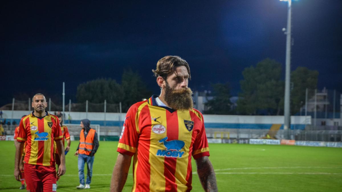 Moscardelli torna in campo a 45 anni: giocherà nella Kings League con Florenzi