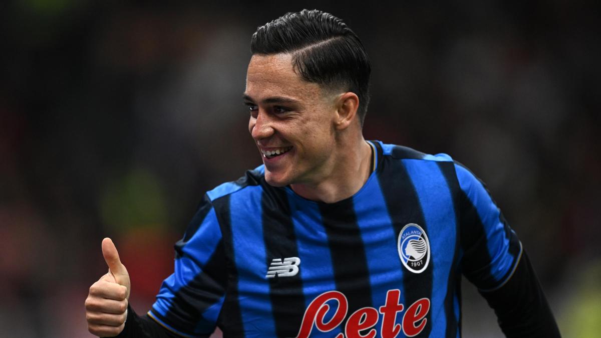 L'Atalanta dilaga a San Siro, Raspadori fa 0-3 al 52'. E la Curva del Milan lascia lo stadio