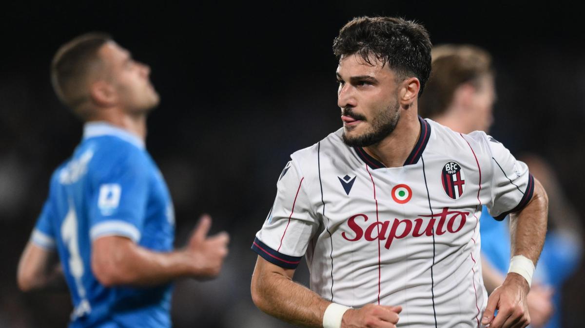 Disastro Napoli al Maradona: il Bologna fa l'impresa all'ultimo respiro 