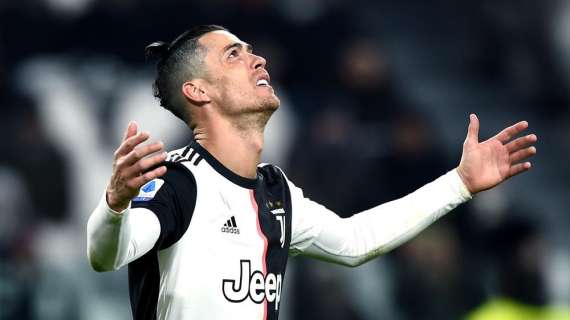 Sfida degli addominali. L'astista italiana Malavisi batte CR7: 146 contro i 142 del lusitano