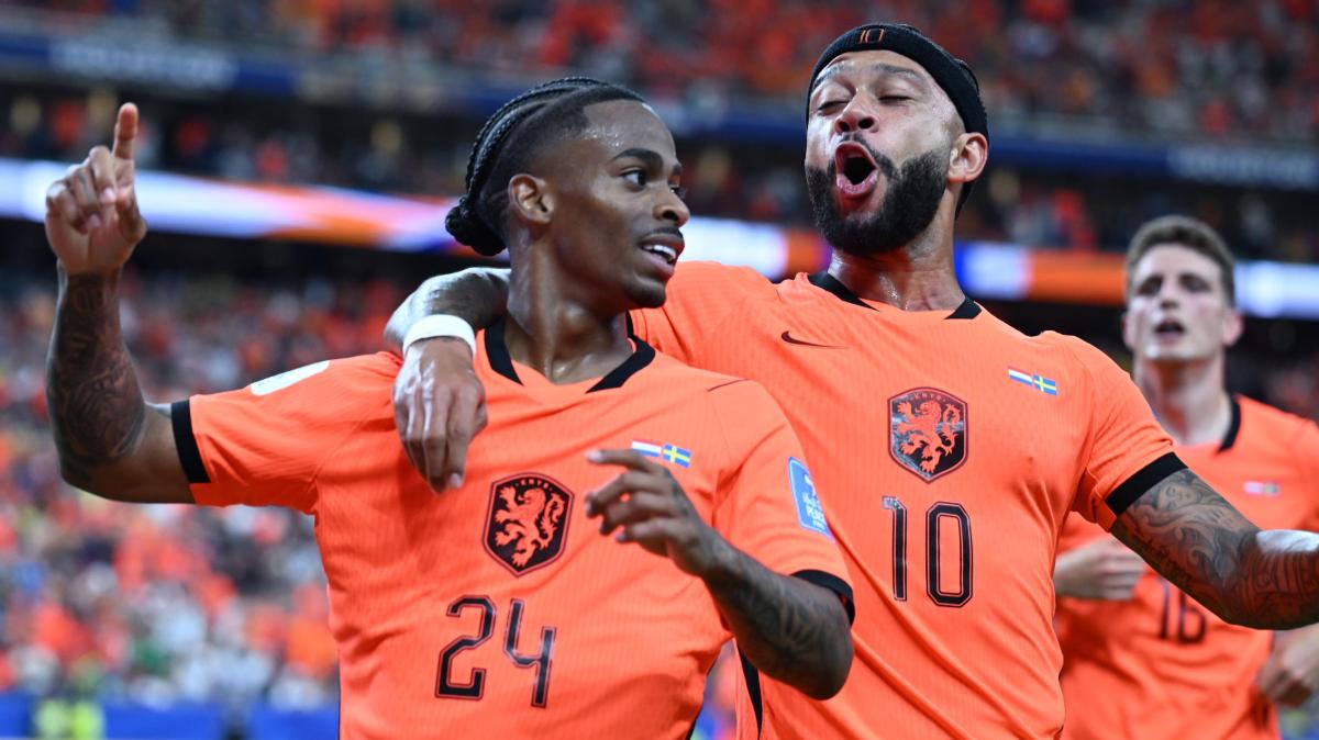 Brobbey e Gakpo show: l'Olanda travolge la Svezia 5-1