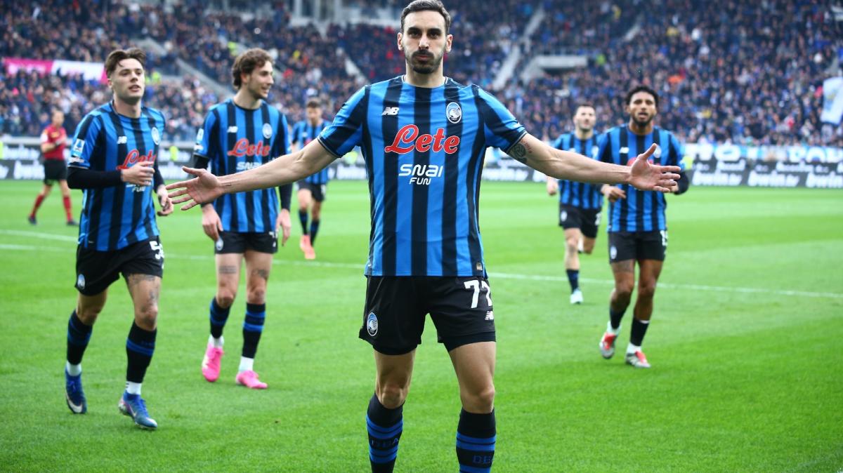 Zappacosta scaccia la crisi: l'Atalanta piega il Verona nella notte da record di de Roon
