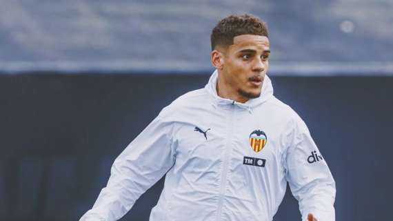 Max Aarons, il terzino che fa gola all'Atalanta: sfida con Siviglia e Leeds