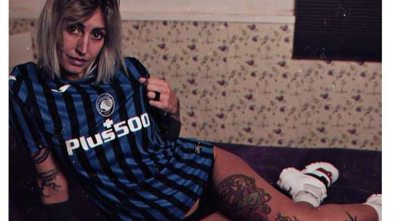 Roma, allenatrice di calcio e tifosissima della Dea: esonerata per certe sue foto su Instagram