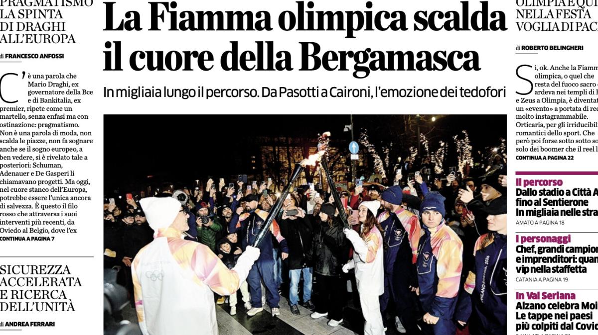 Bergamo accende il sogno Olimpico: folla in centro per la Fiamma. De Roon: "Ormai sono mezzo bergamasco"