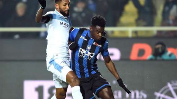 Zapata mette le ali all'Atalanta: 1-0 alla Lazio, VAR decisivo nel finale
