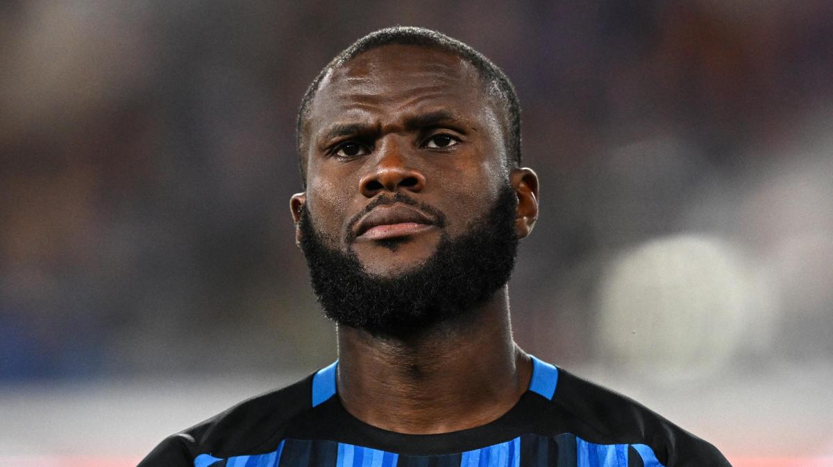 Kessie promosso in regia, Rowe è ancora in rodaggio