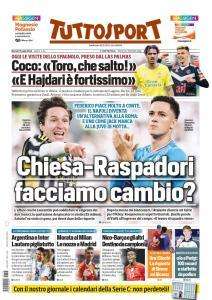 L'apertura di Tuttosport così stamani: "Chiesa-Raspadori, facciamo cambio?"