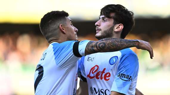 Il Napoli strapazza il Verona 5-2