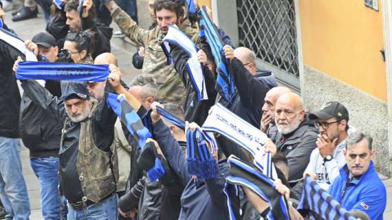 L'ultimo saluto a Riccardo: il silenzio assordante di una città ferita