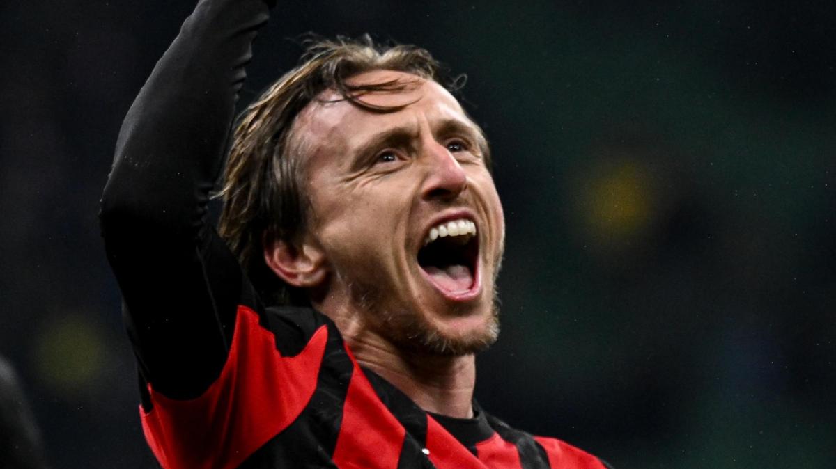 Da Ibra a Zanetti: il derby a 40 anni è cosa per pochi. Ecco la speciale classifica 