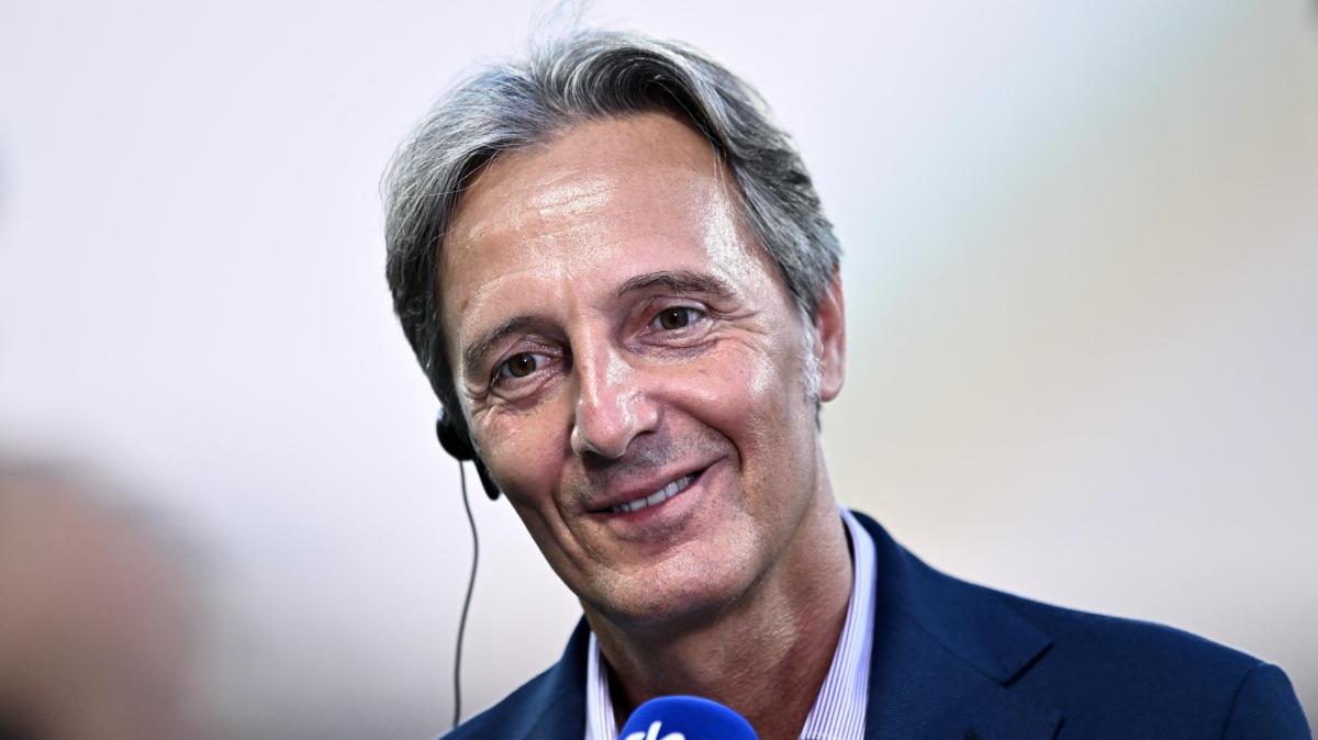 Ferrari blinda Dzeko e saluta l'ex Palladino: "Edin ha parlato da leader. Il ritorno del mister? Vanoli è stata la scelta immediata"