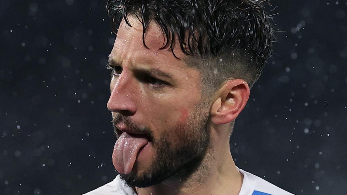 De Ketelaere e Lukaku, Mertens promuove la coppia belga ai Mondiali