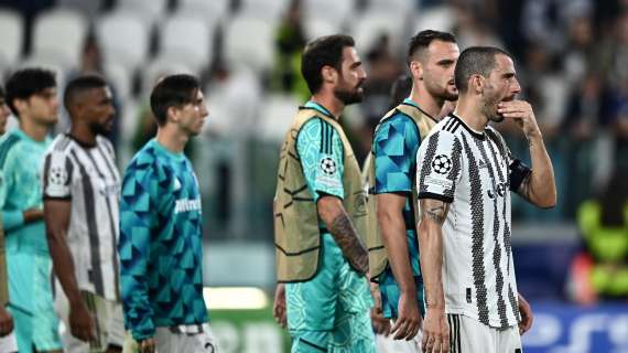 Piovono fischi sulla Juventus e su Allegri: passa 2-1 il Benfica e apre la crisi bianconera