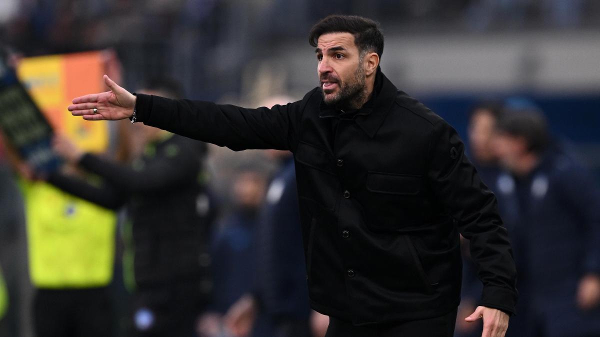 Como, Fabregas in conferenza: "29 tiri e zero gol: oggi non accetto critiche. L'Atalanta? Si è difesa e basta!"