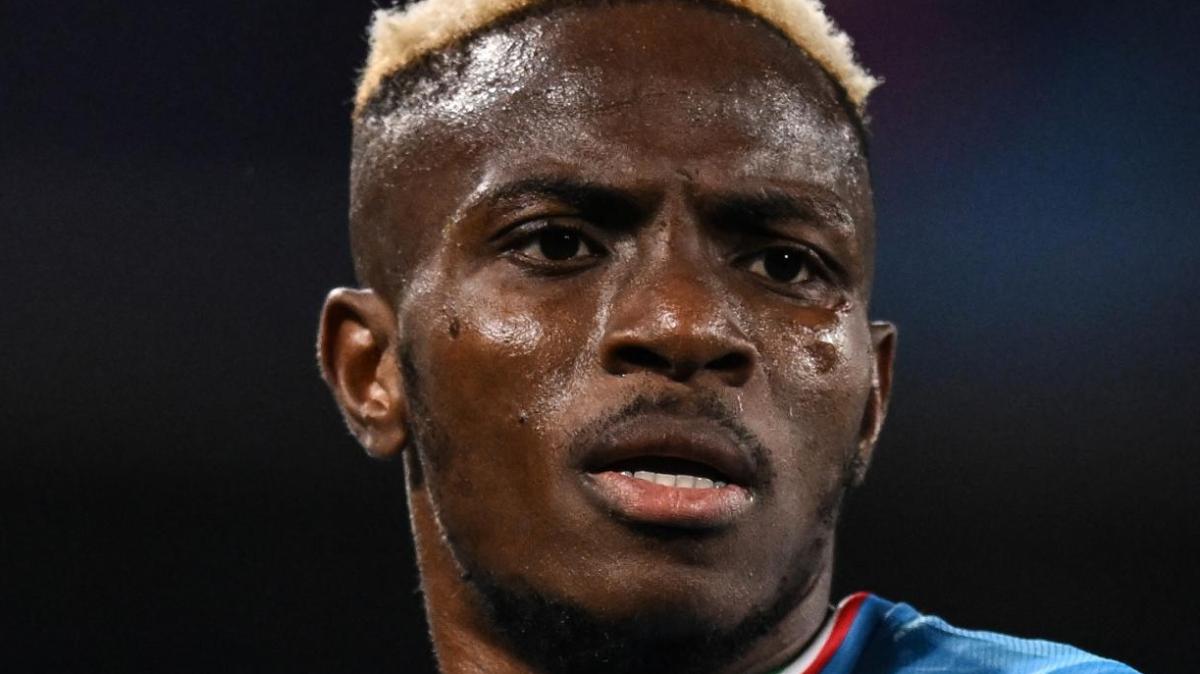 Osimhen "stakanovista", Lookman gestito: due scelte opposte post-Africa. A Istanbul finisce 1-1