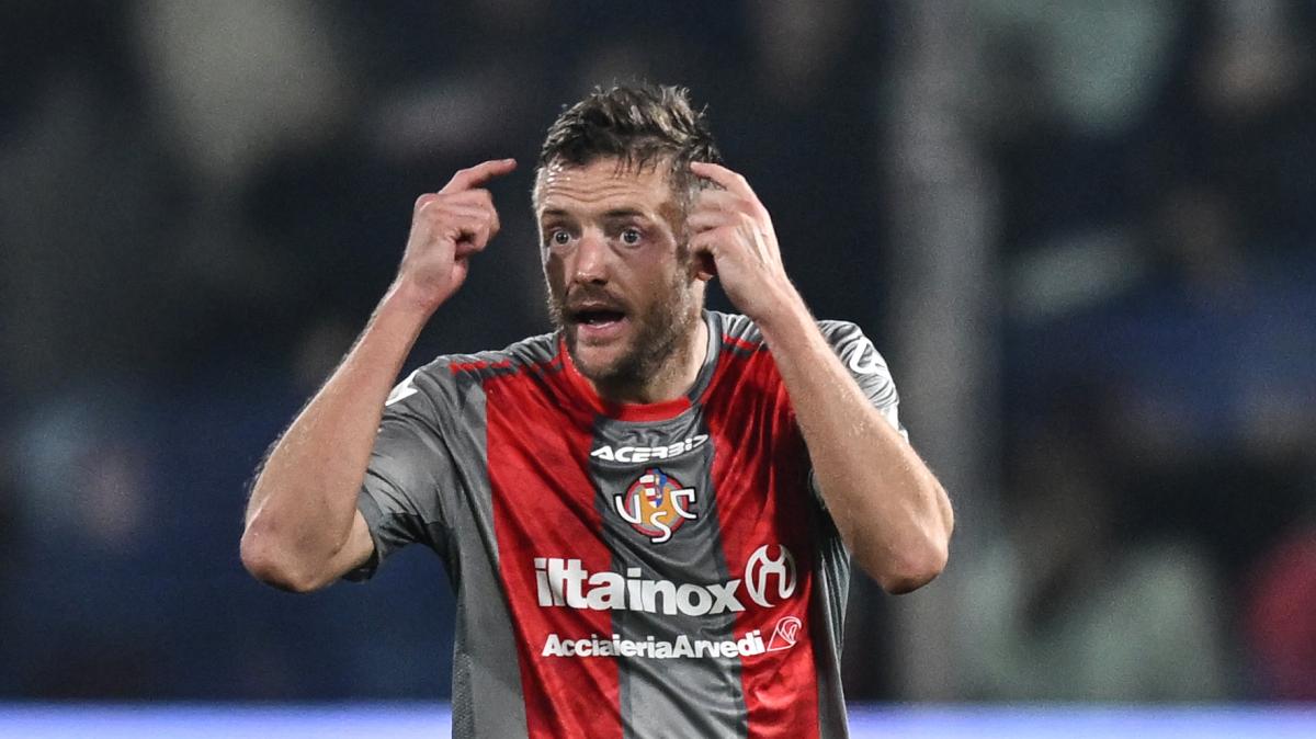 Vardy: “Felice per il primo gol in Italia, la Serie A mi sta facendo crescere”