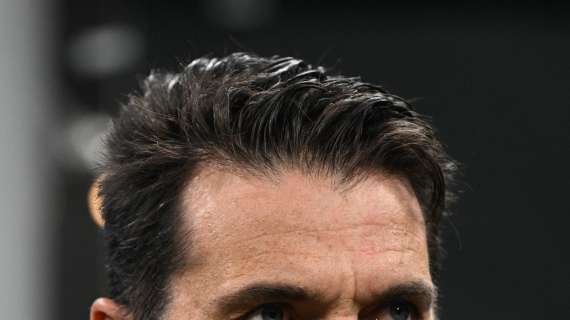 Buffon ricorda Astori: "È sempre con noi in ogni gesto. Ci manchi, amico mio"