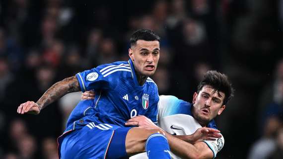Il primo gol azzurro di Scamacca, la risposta di Kane. Inghilterra-Italia 1-1 al 45esimo