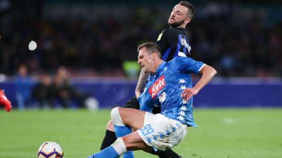 Il Napoli fa la gara che avrebbe dovuto fare l'Inter. E stravince 4-1