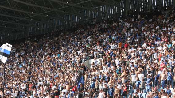 Una presentazione magica: Atalanta e Under 23 unite davanti alla Curva Nord nerazzurra 