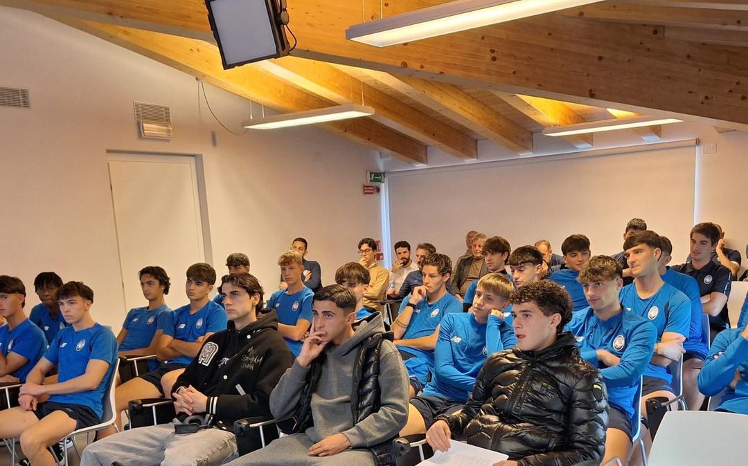 HatTrick VI: ieri l’incontro con gli atleti della formazione Primavera dell’Atalanta